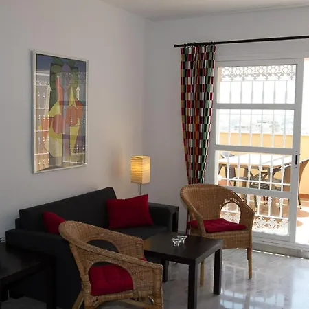 Violin Apartment *
